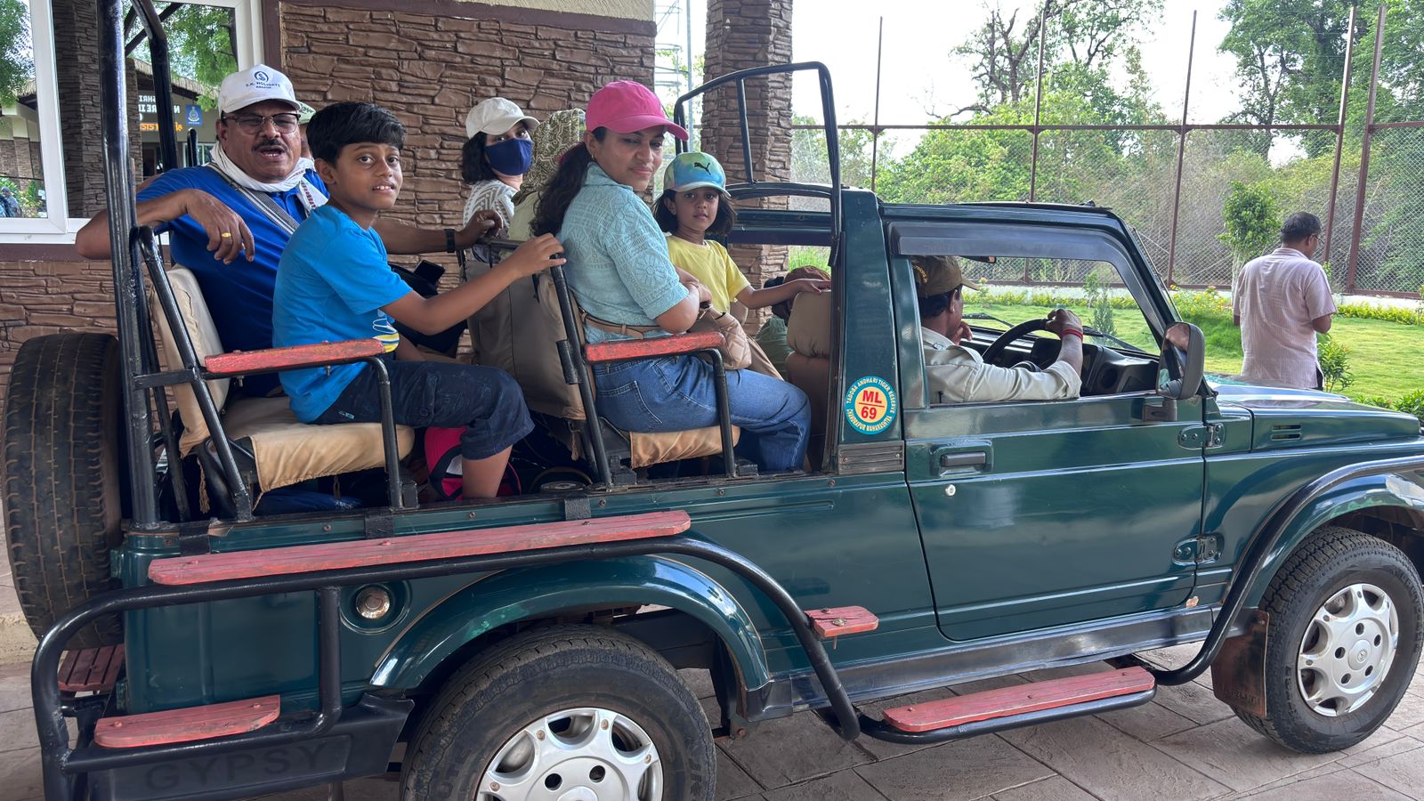 WhatsApp Image 2025-06-23 at 19.46.36